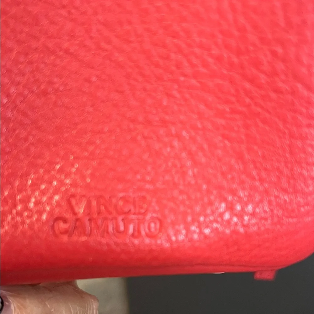 Vince Camuto Cory Sangaria Red Leather Cell Phone Wallet Crossbody Bag - Picture 2 of 14